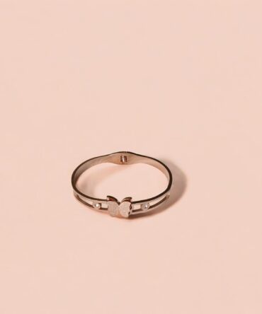Rose Gold Butterfly Bracelet – Anti-Tarnish Elegance
